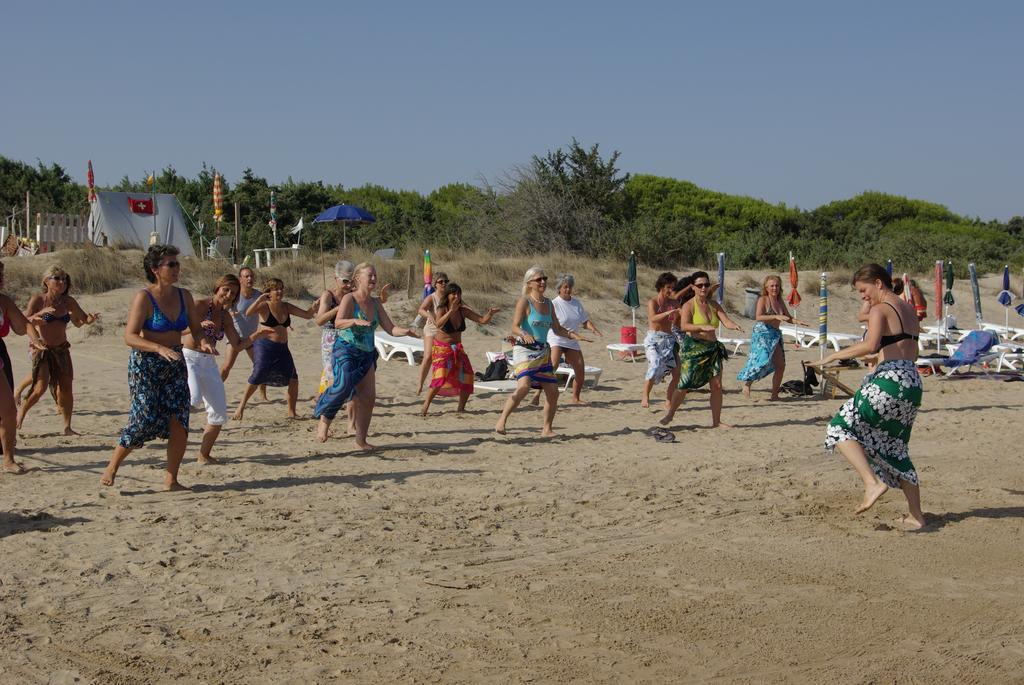 Villaggio Camping Uria Foce Varano Extérieur photo