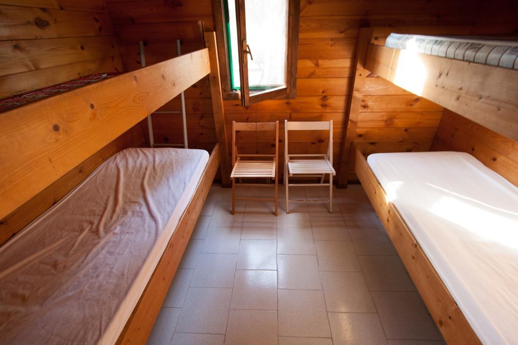 Villaggio Camping Uria Foce Varano Extérieur photo