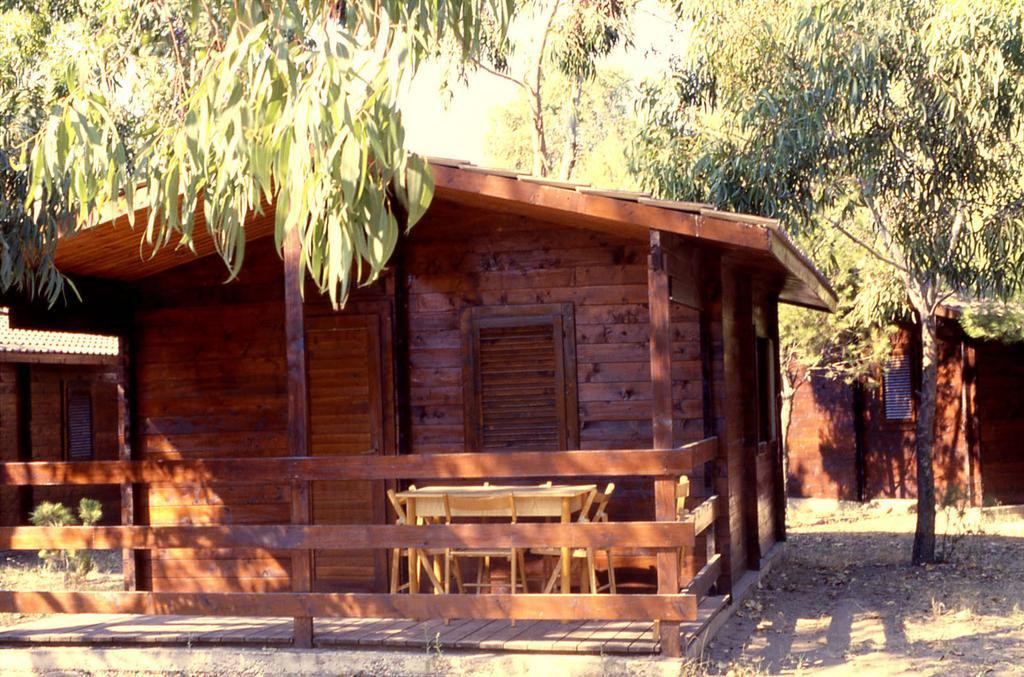 Villaggio Camping Uria Foce Varano Extérieur photo